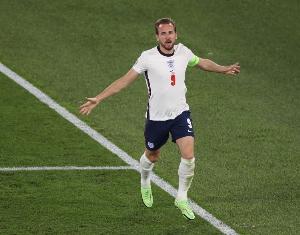 蓝军旧将:难以理解凯恩不被视为世界级 他技术不如鲁尼但进球更多