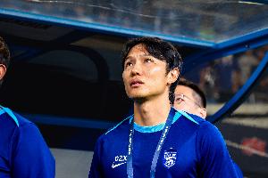 转型！邓卓翔上赛季临危受命执教三镇，今年无缘球队新教练组