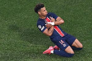 福将！杜埃在20场正式比赛中进球，巴黎全部取胜