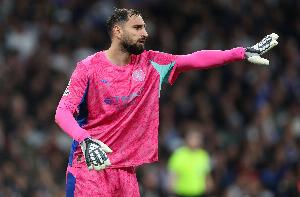 多纳鲁马：作为门将首要就是无所畏惧 收到埃德松的信息让我开心