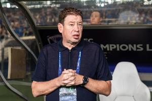 斯卢茨基谈433：很难对新体系成效做出一个评价，我们有不错表现