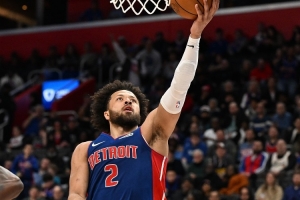 铁血的汽车城风格！坎宁安骑着大桥强硬打成2+1 不讲道理