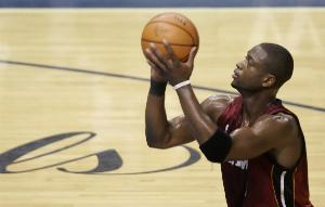 韦德：05年我们觉得自己能夺冠 输给活塞后更衣室安静得可怕