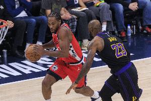 洛杉矶德比再度来袭！ESPN预测明天胜率：快船39.7% 湖人60.3%
