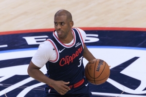 保罗：我在联盟待了这么久 我早就知道何时该说话&何时该沉默