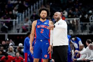 活塞主帅：坎宁安是超巨无疑 不抱怨&不拒绝挑战 未来稳进名人堂