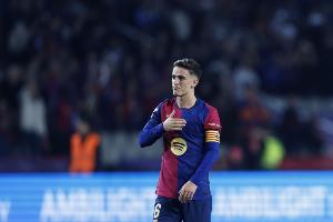 记者：加维今日与球队一起训练，再过两到三周即可上场比赛