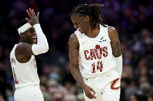 阿特金森：喜欢替补阵容 埃利斯&施罗德&梅里尔拉满速度和侵略性