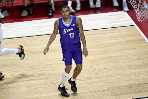 Scotto：绿军将新秀约翰·通杰双向合同转为标准的10天短合同