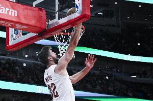 阿特金森:让韦德首发是为了加强防守 若他能命中&这套阵容将很强