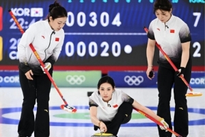 姜嘉怡：米兰之旅就结束了，但属于中国女子冰壶队的未来还在继续