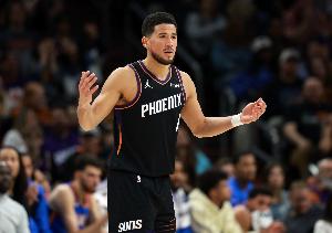 布克伤退！罗伊斯·奥尼尔：这很艰难 我们只能继续前进