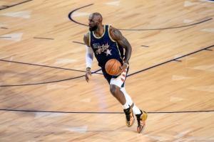 詹姆斯回顾全明星：感恩且无比荣幸能参与其中！谢谢大家！