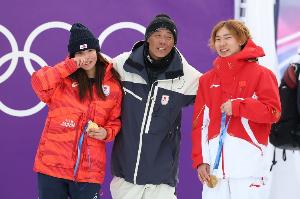 教练辟谣不拿金牌不让苏翊鸣谈恋爱：那只是玩笑，现在当然可以谈