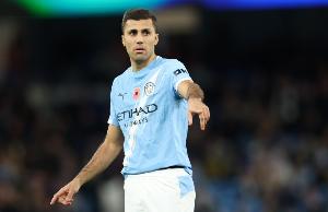 瓜帅：罗德里现在仍未达到巅峰，我们当时让他复出得太早了