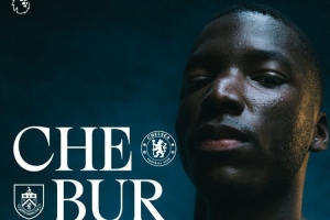 剑指三分！切尔西发布对阵伯恩利海报，凯塞多单人出镜