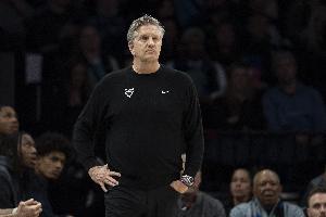 媒体人：除了要把芬奇做掉想不出森林狼在打什么 遇弱则弱很抽象