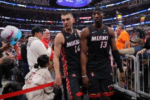 阿德巴约：我们都清楚希罗的能力 但我感觉他今天的气场完全不同