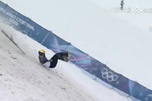 混合团体决赛一跳定胜负：徐梦桃稳稳落地，王心迪、李天马均摔倒