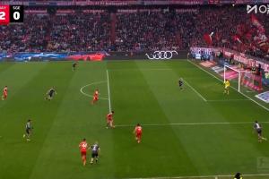 奥利塞前场断球，选择自己打门稍稍偏出