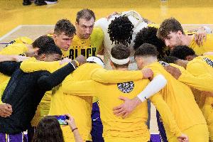 湖人官方确认下赛季季票涨价：这反映了当前市场状况和需求