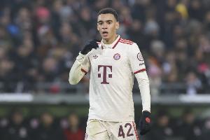 去年受重伤！穆西亚拉：我不看当时脚踝变形的照片 已和纳帅联系