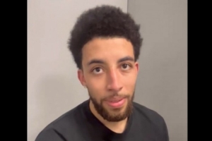 小皮蓬：加德纳在我视野盲区给我下黑手 我回应他一个‘拥抱’