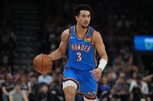 戴格诺特：让麦凯恩托皮奇融入球队要一步步来 不需要加速此过程