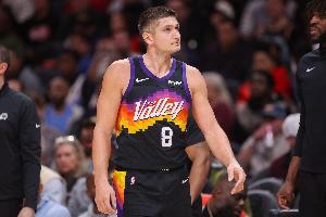 太阳队史第二！格雷森·阿伦场均进2.7个三分 仅次昆汀·理查德森