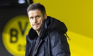 多特将帅：卢克巴对阿德耶米的犯规该判点球 对作客平局感到满意