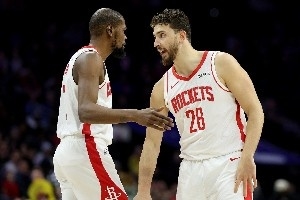 末节仅得12分！火箭的组织问题仍未解决 现在又失去了篮板优势