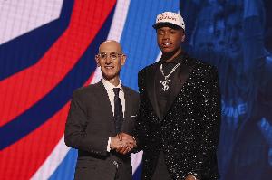 戴格诺特谈15号秀索伯：很多人经历十字韧带撕裂后会比以前更强