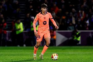 世体：巴萨B队左后卫托伦茨受伤，初步检查结果并不乐观