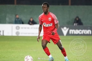 马里球员布巴卡·孔特加盟北京国安，司职中场