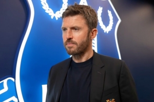 卡里克：我很喜欢舍什科的终结方式，非常冷酷、自信且充满力量