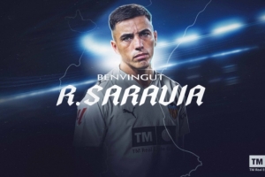 官方：瓦伦西亚正式签下阿根廷后卫萨拉维亚，合同至本赛季结束