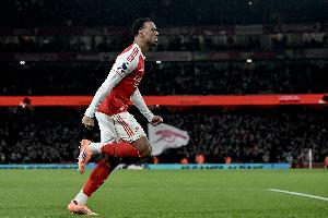 阿勒代斯:北伦敦德比裁判不该吹掉穆阿尼的进球,加布假摔该染黄