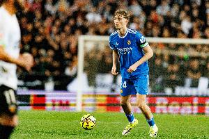 韩媒：皇马对待种族主义双标遭猛批，既当受害者又成争议中心