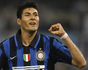 克鲁兹：欧冠次回合还没踢，国米能掌控比赛并创造很多得分机会