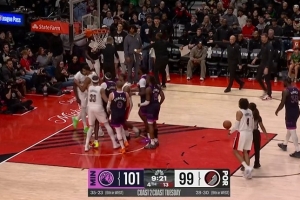 道苏姆拉下西索科一级恶犯！后者起身险与麦丹酿冲突 2人吃T！