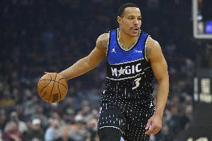 1分险胜！魔术取得对阵湖人的四连胜 队史首次