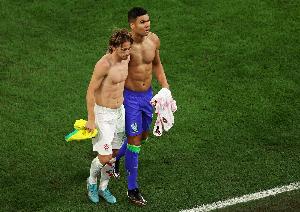 联手魔笛？记者：卡塞米罗希望继续留在欧洲，下一站可能加盟意甲