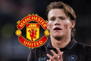 花7000万签回？英媒：曼联无意签麦克托米奈，他接近续约那不勒斯