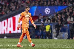 防线表现不佳！国际米兰近5场欧冠淘汰赛丢16球，2战闪耀丢5球