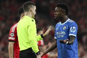 皇马会员：已将本菲卡视为敌队，他们每次触球都将在伯纳乌被狂嘘