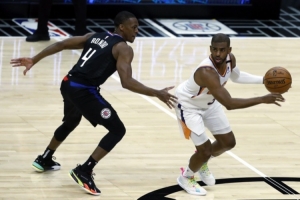 巴爷：保罗和隆多是最后的纯控卫 前者是快船队史最佳之一