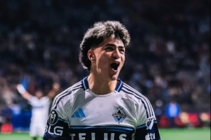 温哥华白浪总分2-0淘汰对手进美冠杯16强，穆勒两回合均替补登场