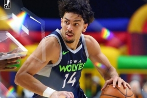 G联盟场均22.8分！Scotto：森林狼与朱尔斯·伯纳德签双向合同