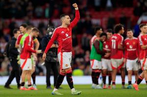 费迪南德：上次采访达洛特他给我留下深刻印象，说话得体又有口才