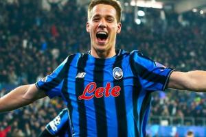 同色不同命！蓝黄对决连续两日上演，但今夜是真蓝黑翻盘大黄蜂